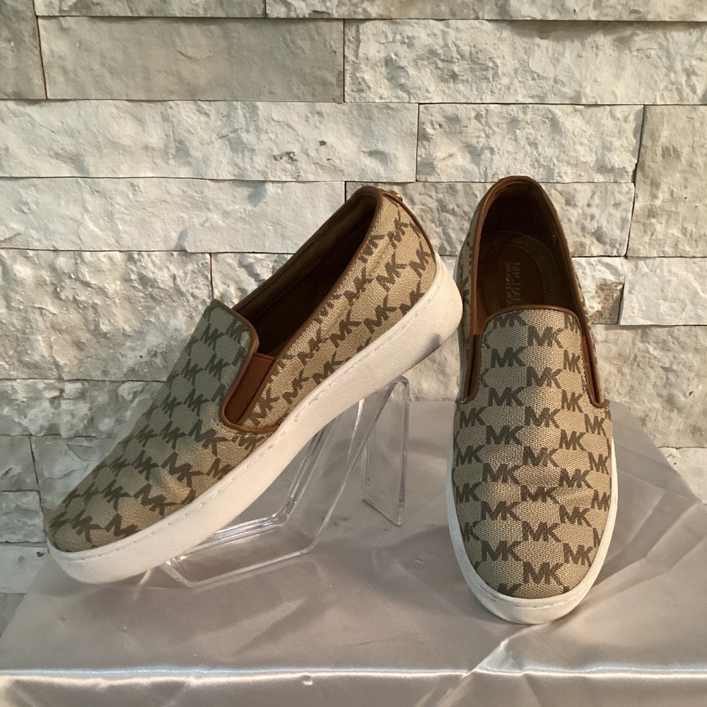 MICHAEL Michael Kors Keaton Logo Slip-On Sneakers